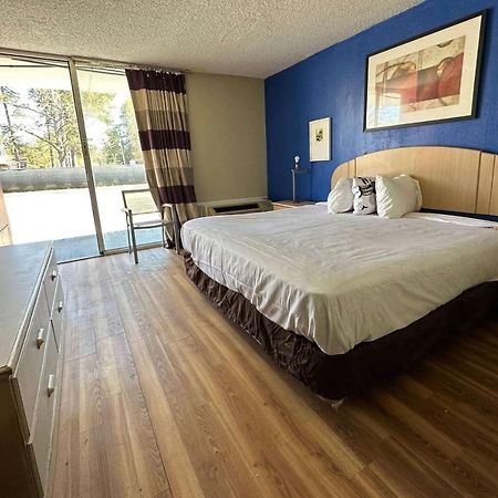 Travelodge By Wyndham Lumberton Exterior foto